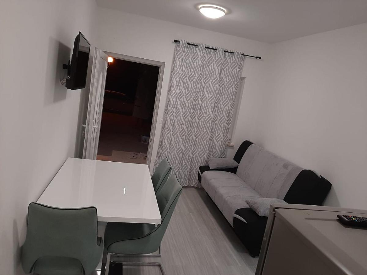 Apartmani Benjamin Bibinje Kültér fotó